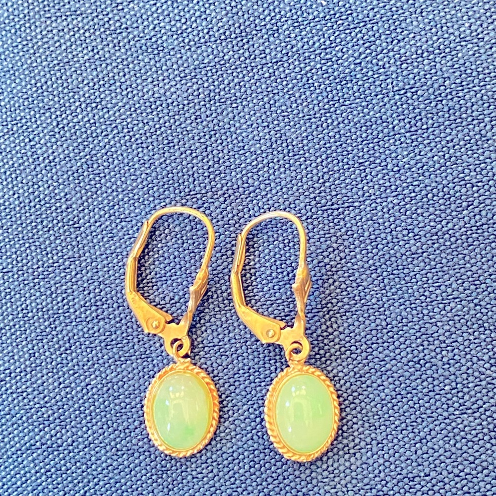 Light jade and gold earrings.  Small with 1 1/2 inch drop.